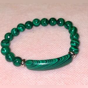 Green Beaded Bracelet. Malachite imitation